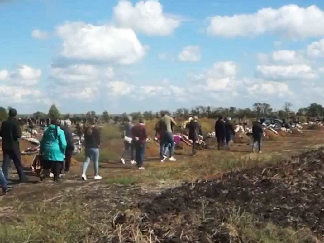 Nadjena mrtva deca, Ukraina (2)