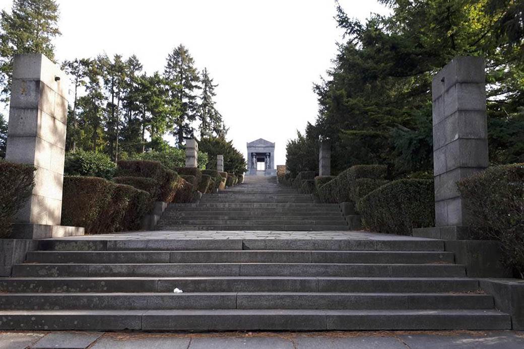 avala, spomenik neznanom junaku (2)