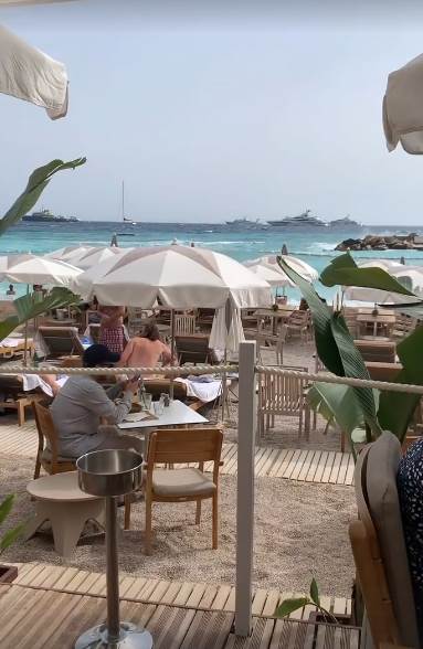 Lepu Brenu i Bobu tužio kum