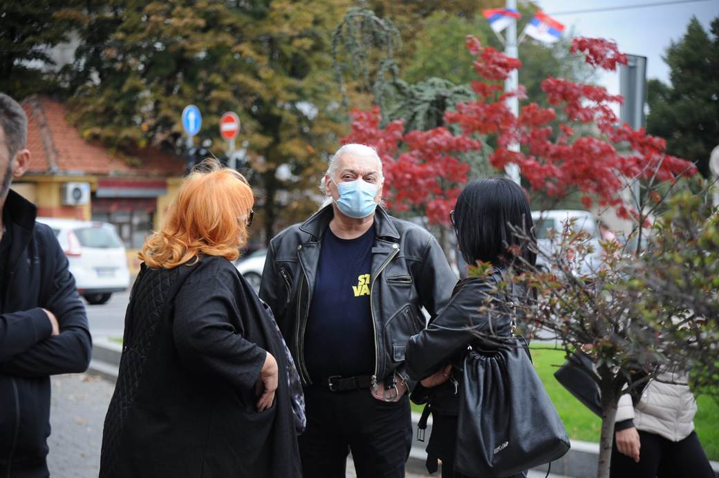 Sahrana Marina Tucaković (8)