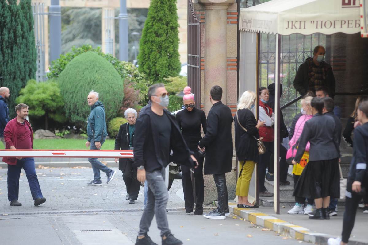 Jelena Karleuša (2)