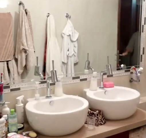 Screenshot 2021-10-05 102001