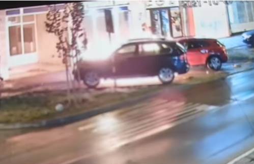 Paljenje Automobila (3)