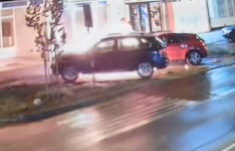 Paljenje Automobila (7)