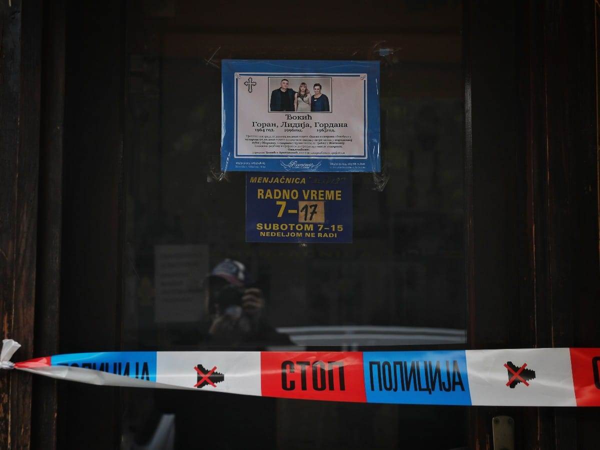 Menjačnica porodice Đokić (2)