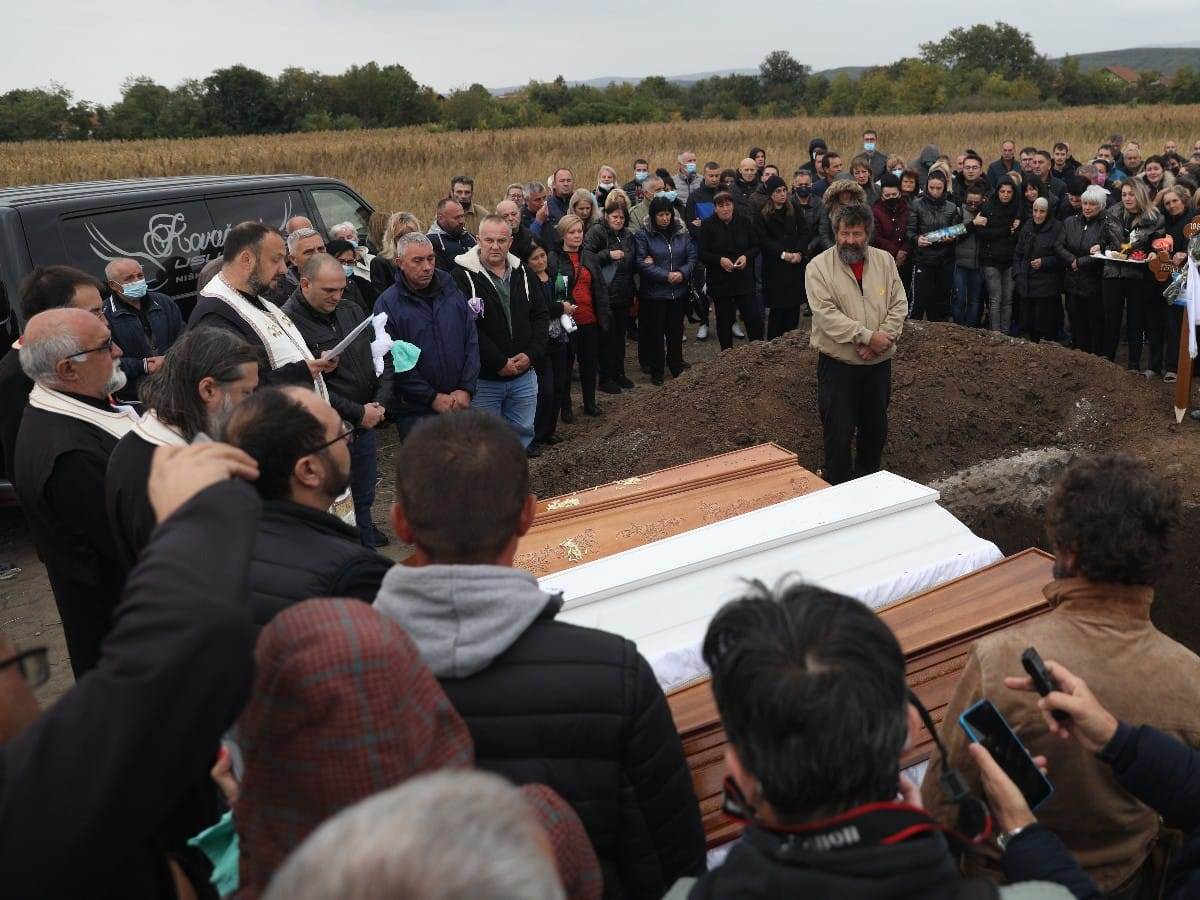 Sahrana porodice Đokić (4)