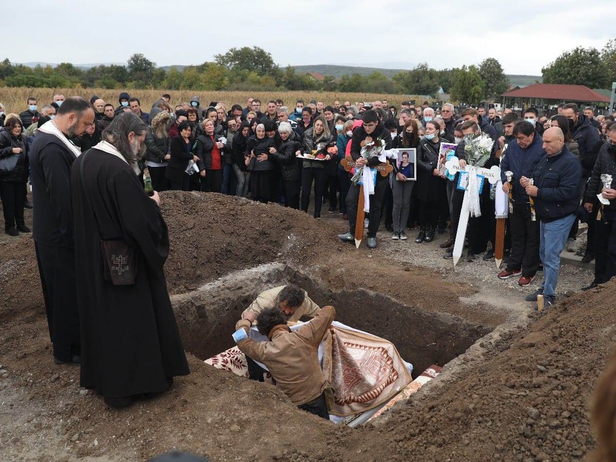 Sahrana porodice Đokić (4)