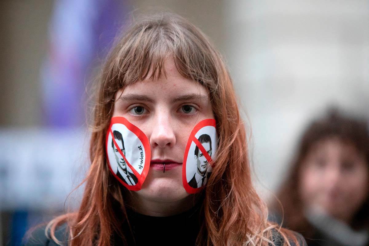 Protesti, Sebastijan Kurc (7)