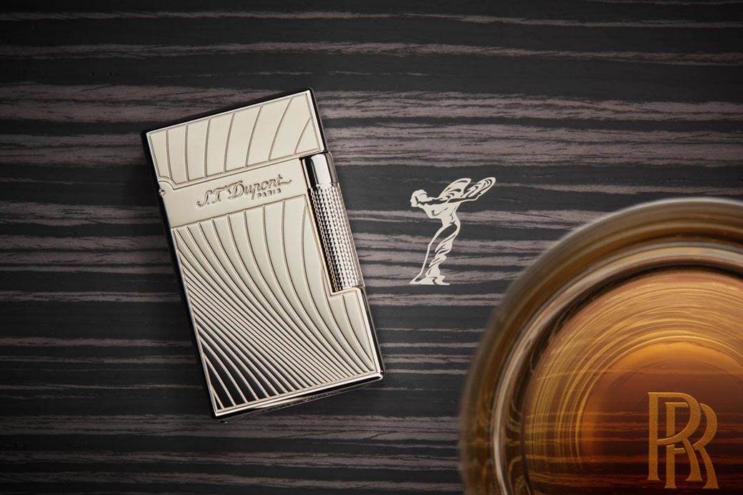 Rols-Rojs sanduk za cigare i viski FOTOGRAFIJE