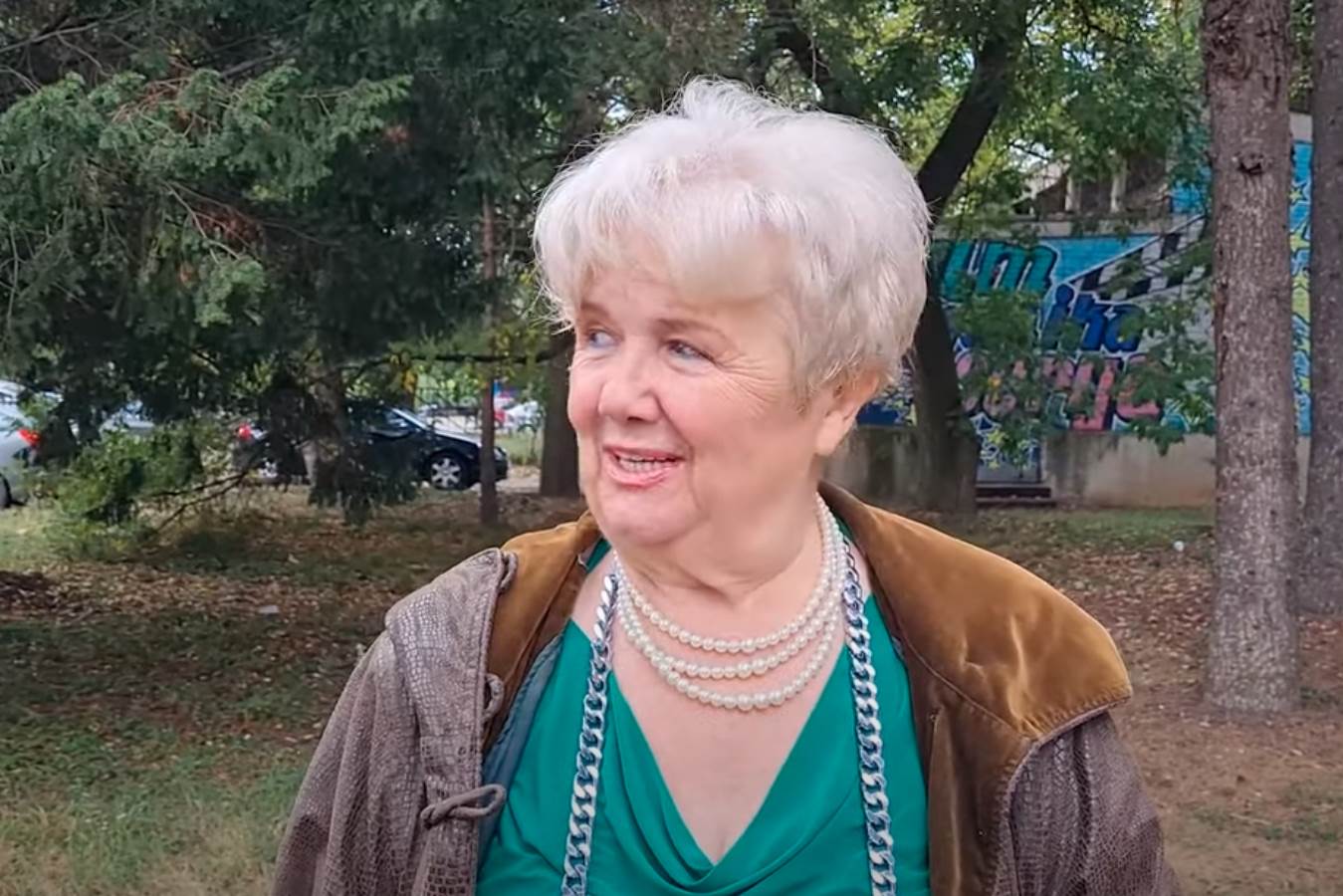 Screenshot from 2021-10-13 10-02-43