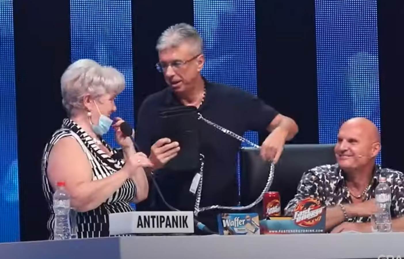 Screenshot from 2021-10-13 10-02-59