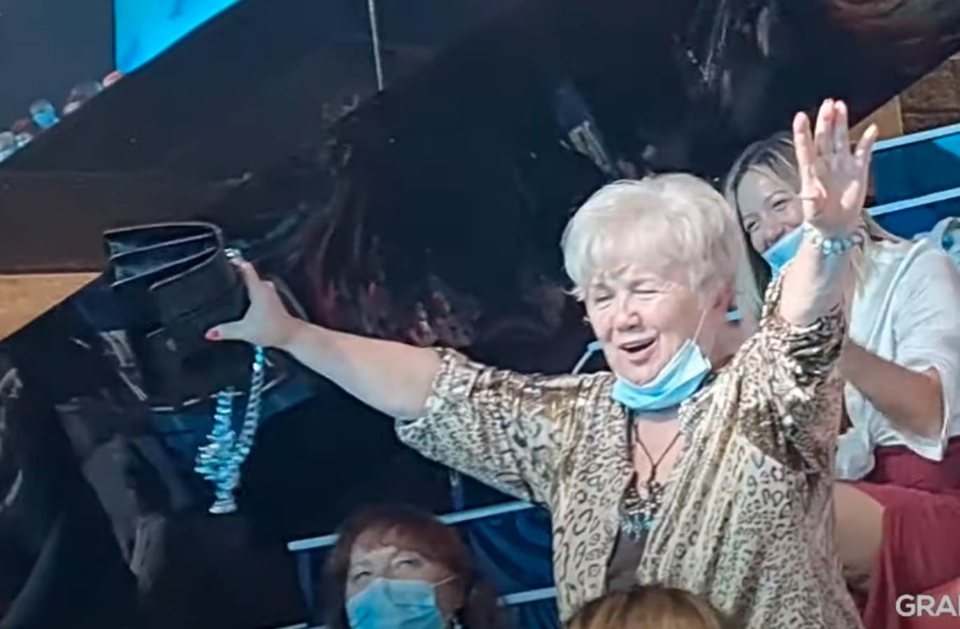 Screenshot from 2021-10-13 10-03-07