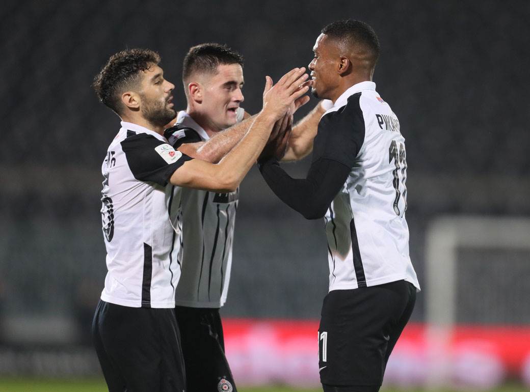 partizan radnički (2)