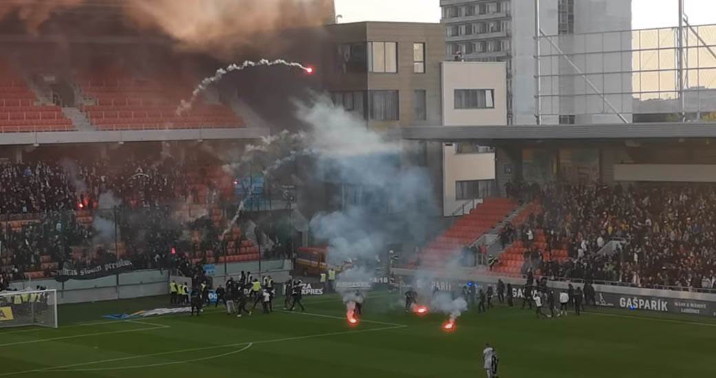 Tuča navijača na derbiju u Slovačkoj