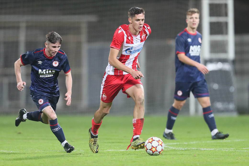 Crvena zvezda pobedila u Ligi šampiona Leković odličan traži ga i Real