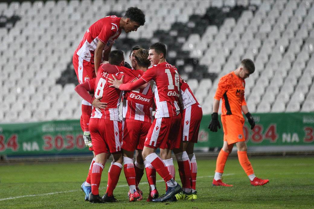 Crvena zvezda pobedila u Ligi šampiona Leković odličan traži ga i Real