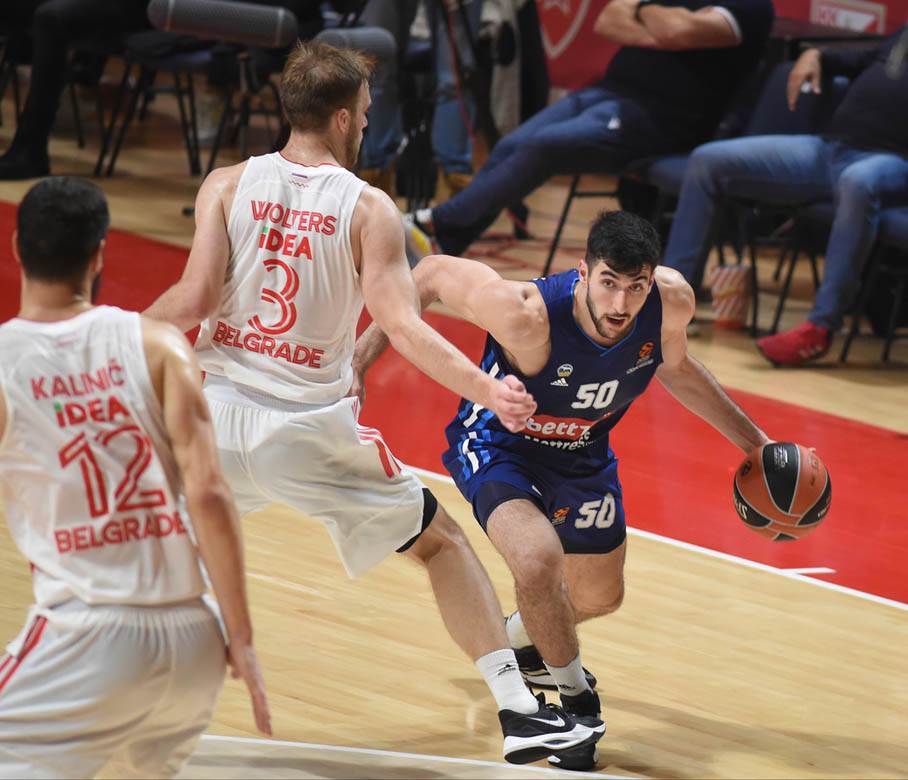 Crvena zvezda izgubila od Albe izjava Nejta Voltersa