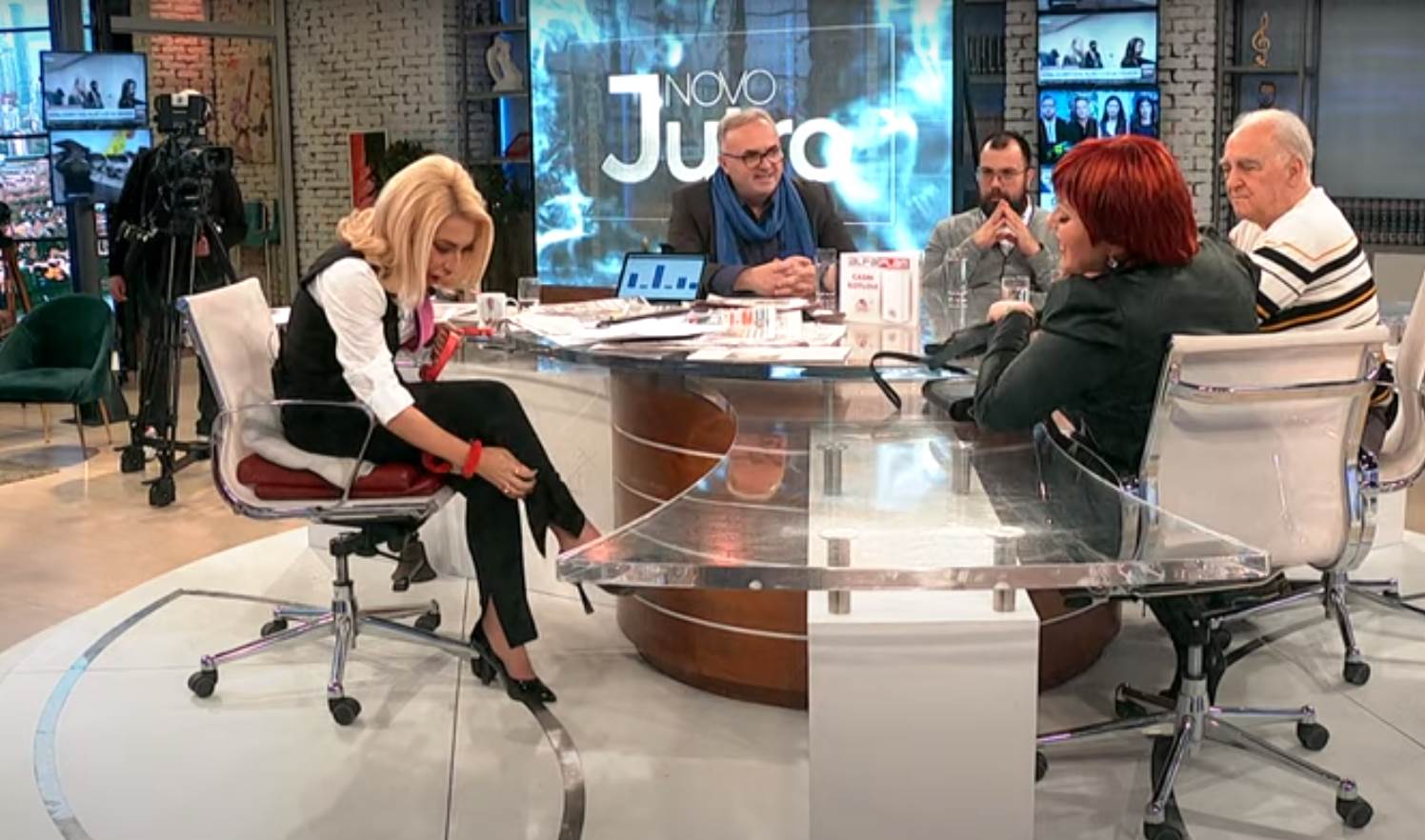 domino dama vezivala jovanu u jutarnjem programu10