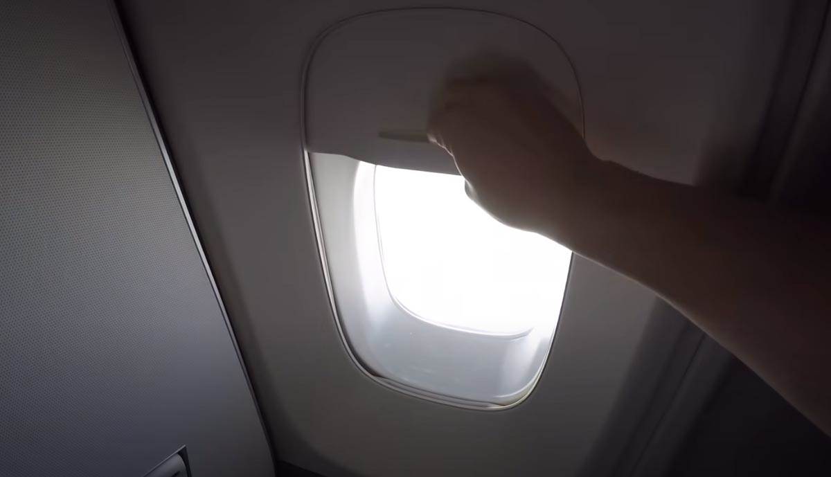 Gde spavaju stjuardese u avionu