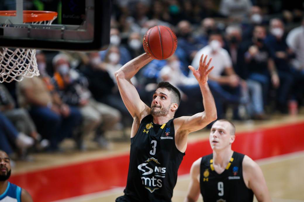 partizan turk telekom  3