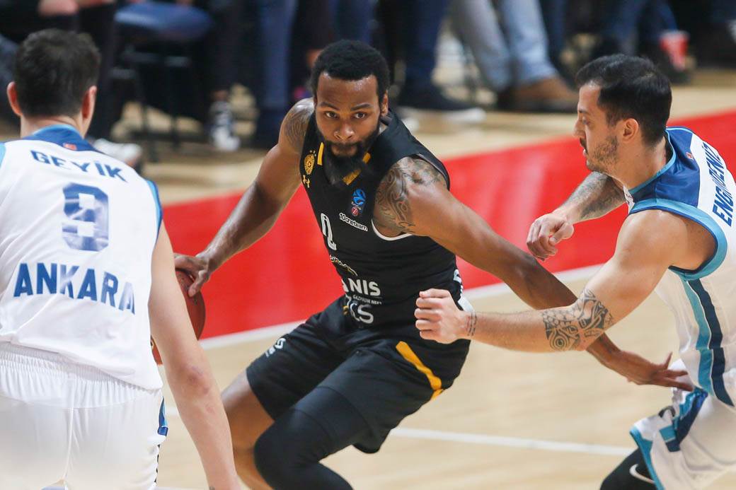 partizan turk telekom  6