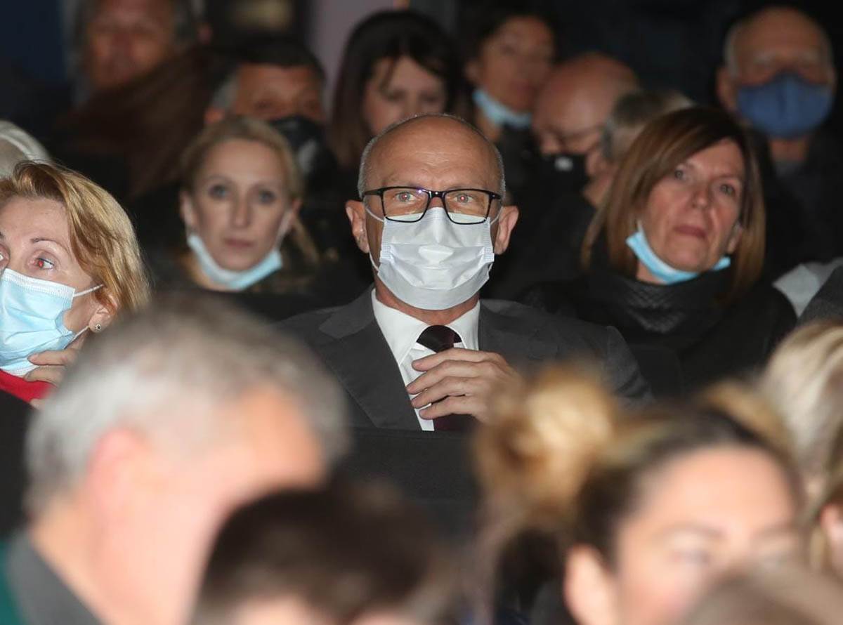 premijera film gradonačelnik 18