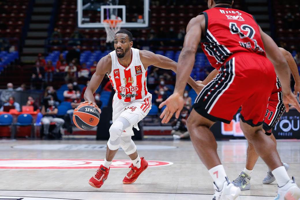 crvena zvezda armani 10