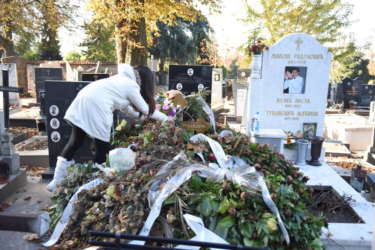 40 dana od smrti Marine Tucaković (1)