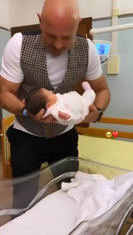 siniša mihajlović beba 3