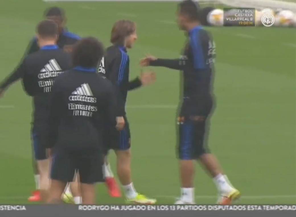 tuča Modrić i Kazemiru1