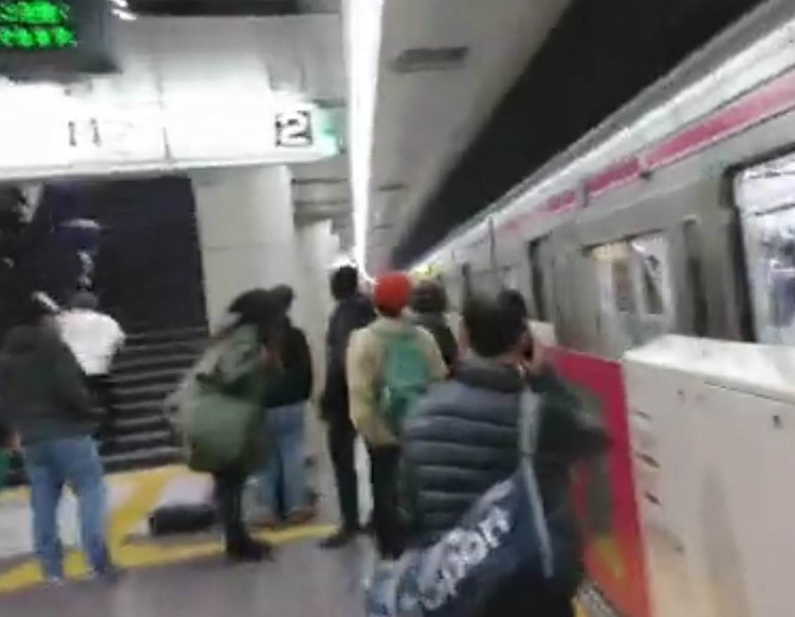 Tokijo nered u metrou 4