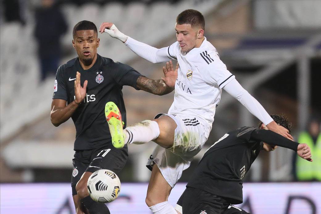 partizan čukarički 2