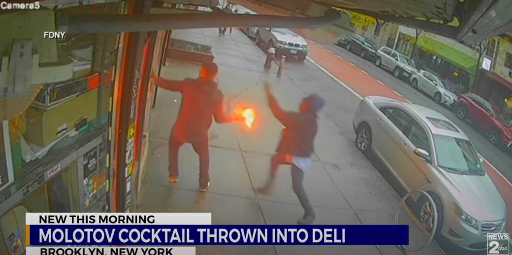 požar prodavnica njujork 5.jpg