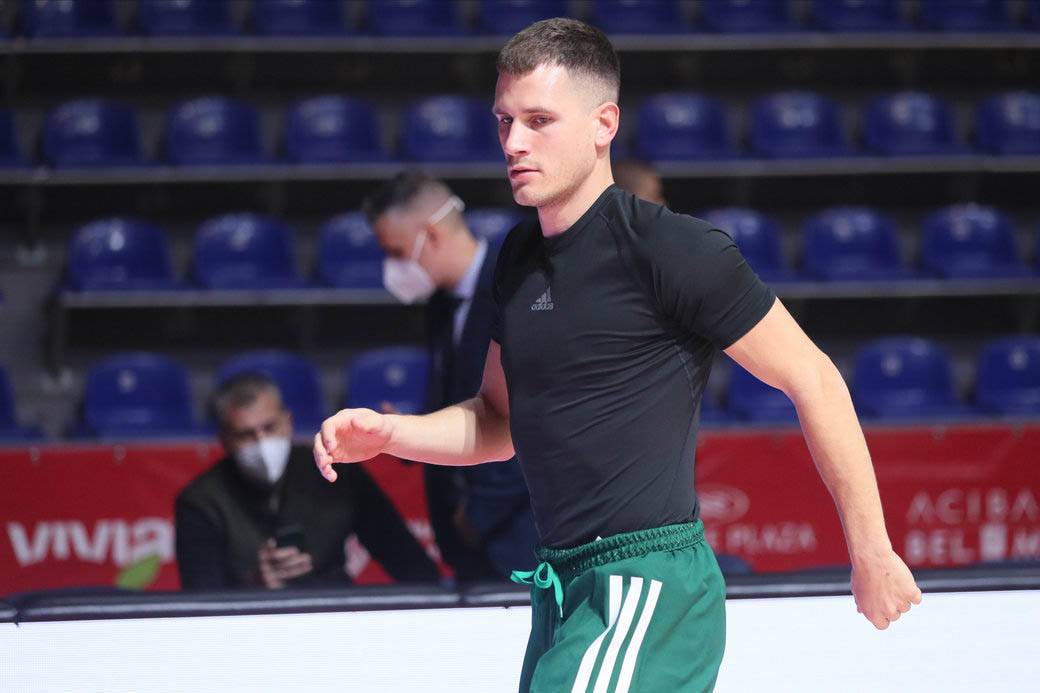 Crvena zvezda Panatinaikos 5.jpg