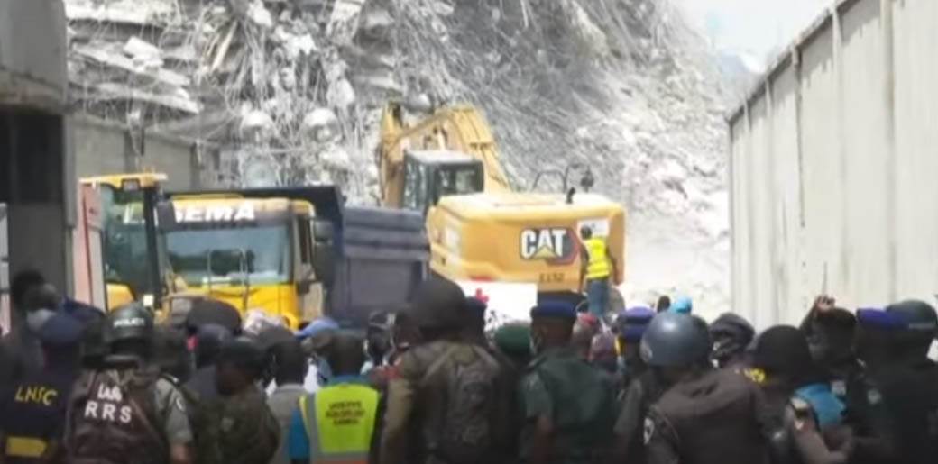 rušenje zgrade nigerija 5.jpg