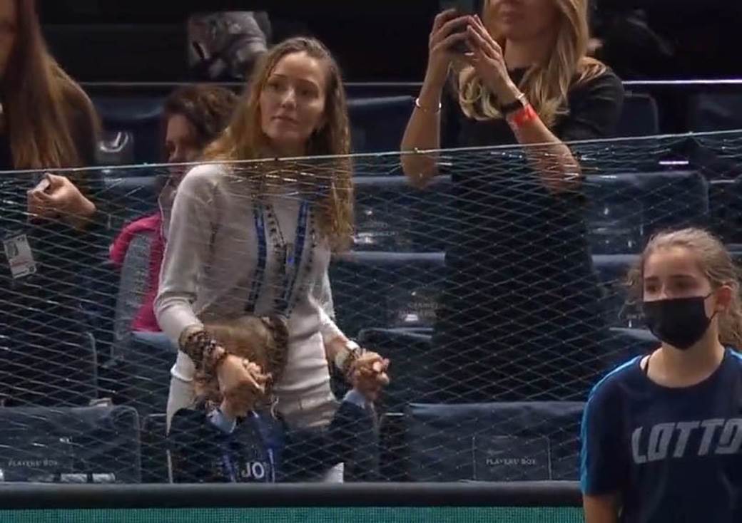 Jelena Đoković sa ćerkom 4.jpg