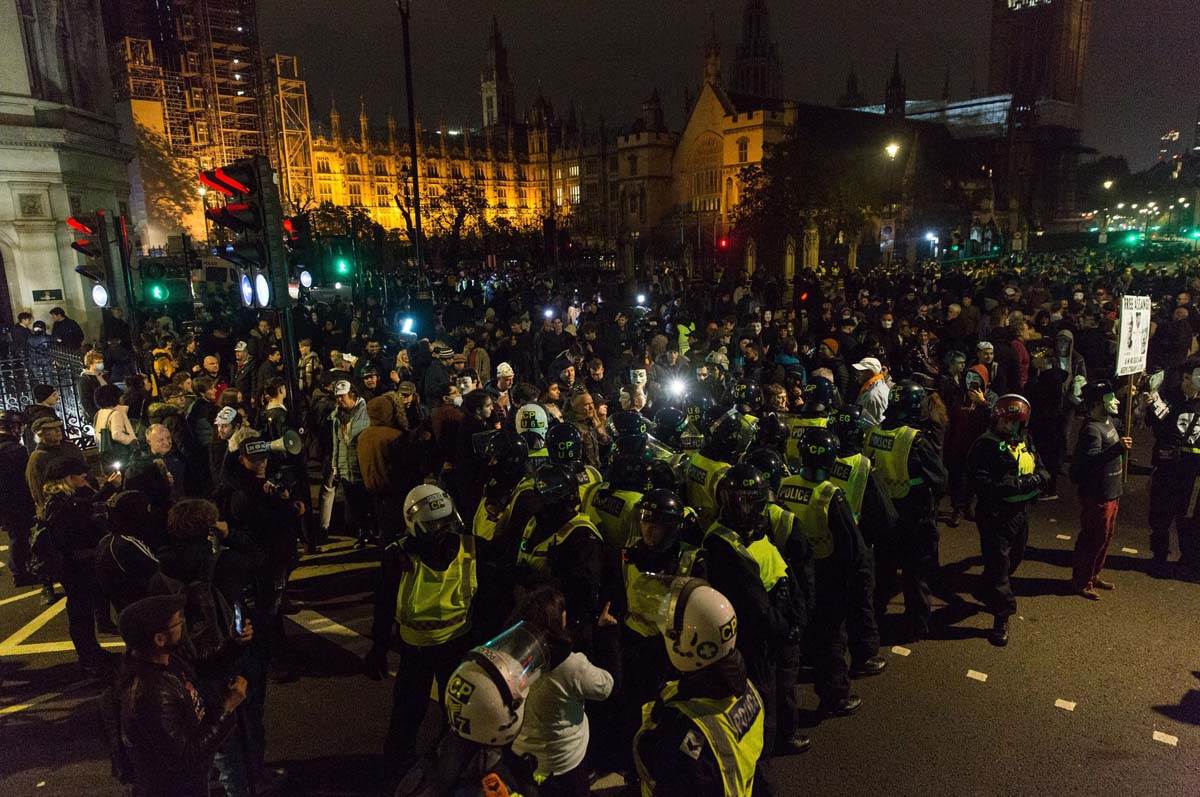 Million masks march (5).jpg