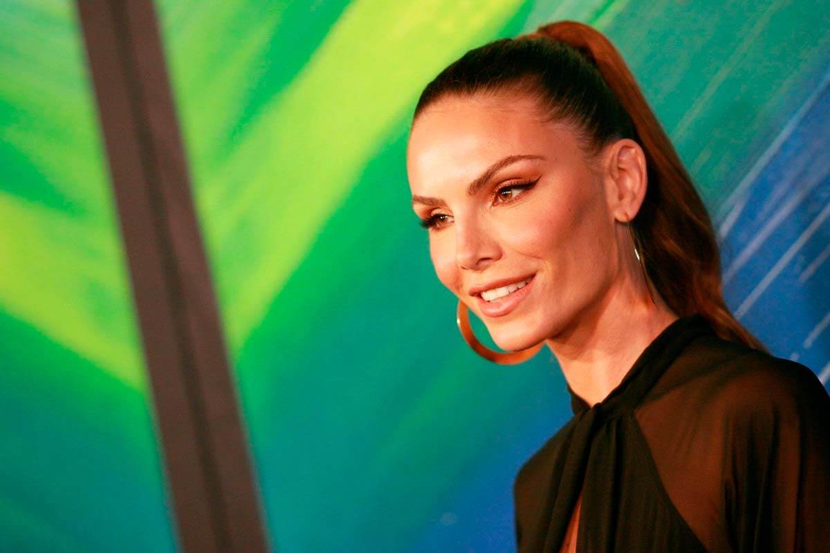 Nina Seničar (5).jpg