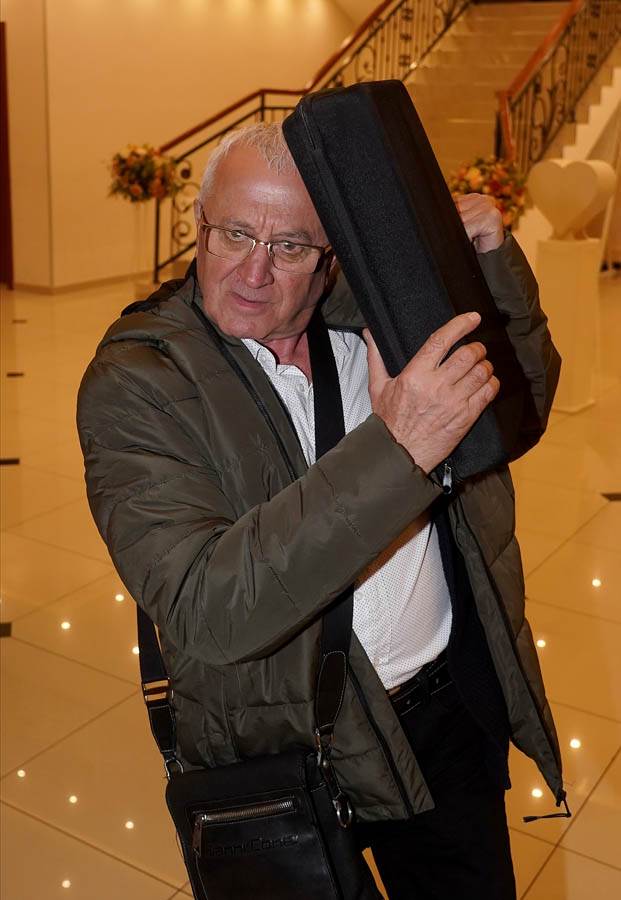 Oženio se rijaliti učesnik Vuk Đuričić peva mu Era Ojdanić