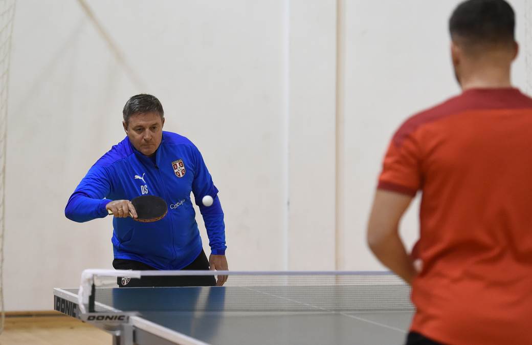 Fudbaleri srbije trening (8).jpg