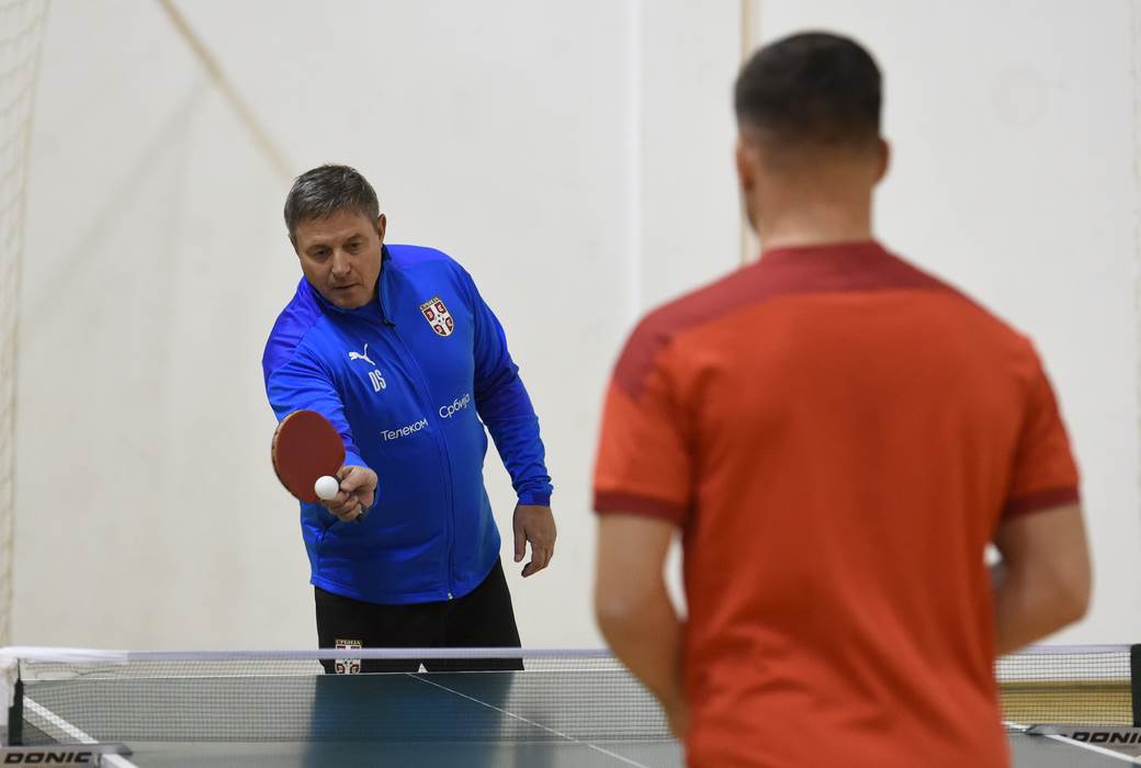 Fudbaleri srbije trening (13).jpg