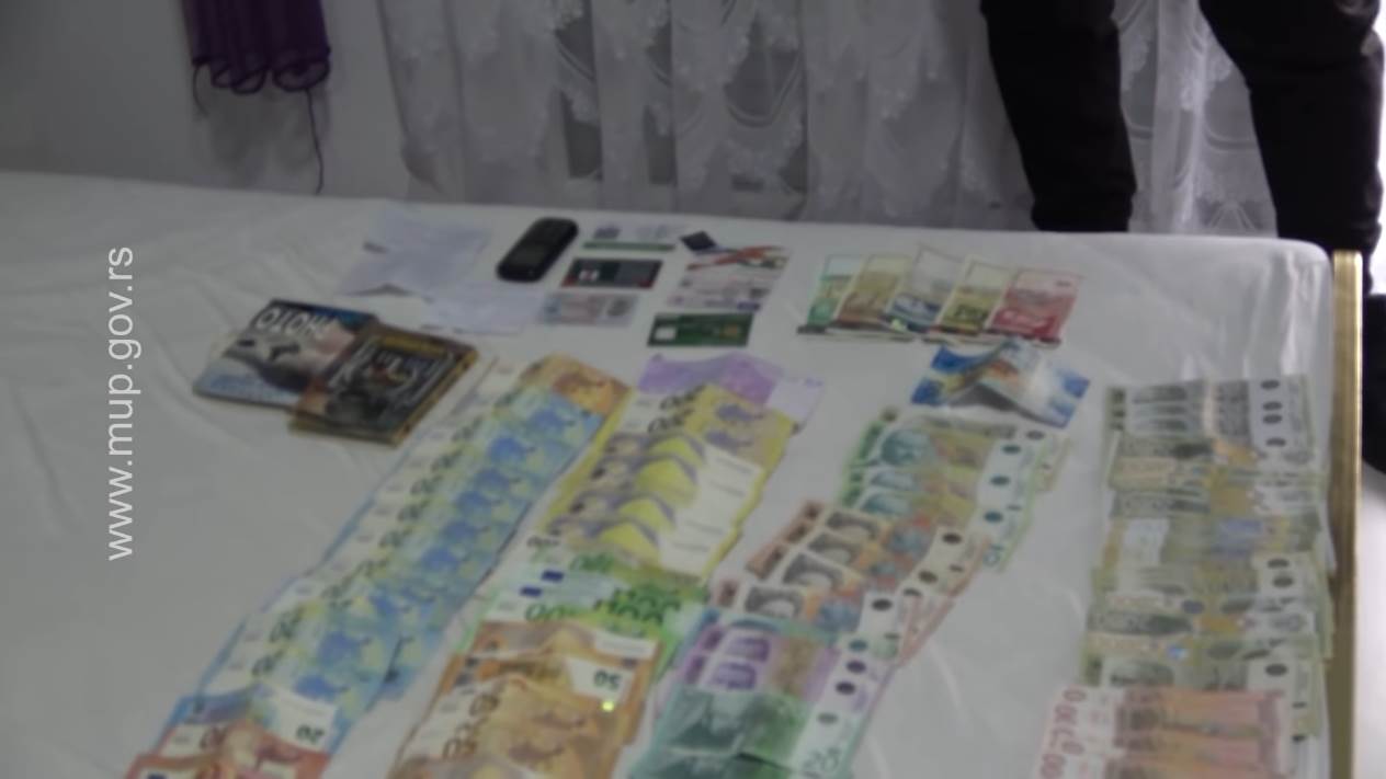 MUP Srbije Zaplena droge (3).png