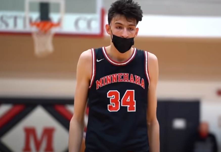 Chet Holmgren (3).png