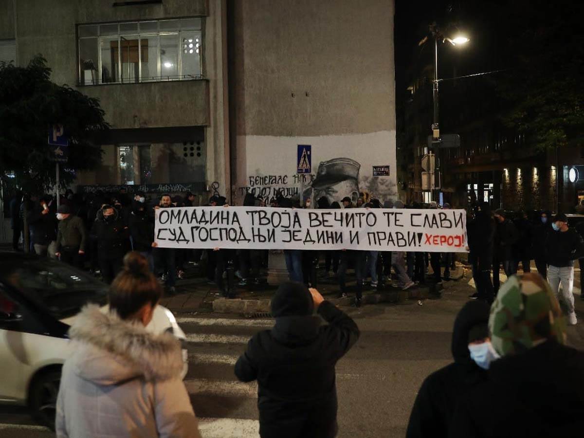 Protest, mural, Ratko Mladić (2).jpg