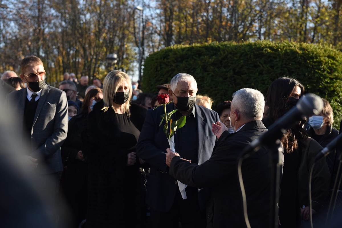 Sahrana Marinka Rokvića (7).jpg