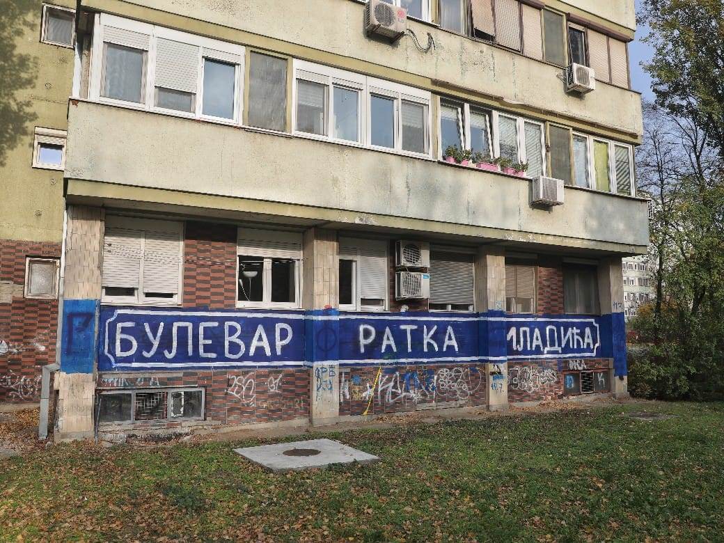 Uništen još jedan mural Ratku Mladiću