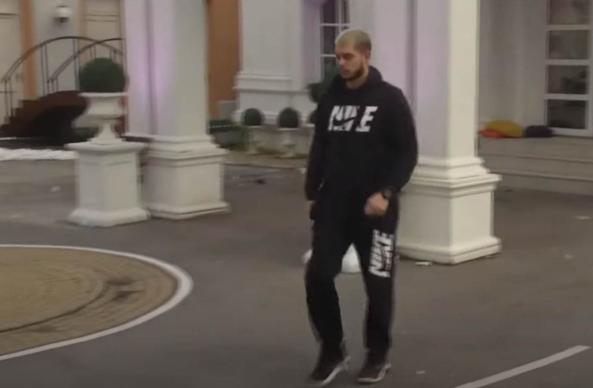 Dejan se vratio u Zadrugu ima nervni slom