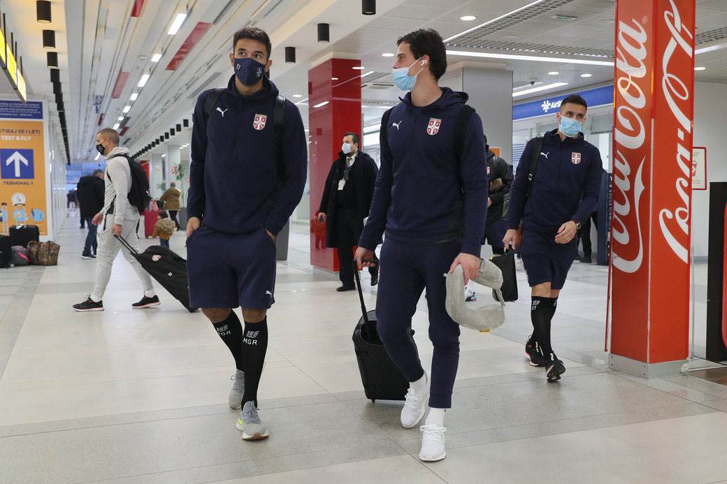 aerodrom reprezentacija Srbija fudbal 8.jpg