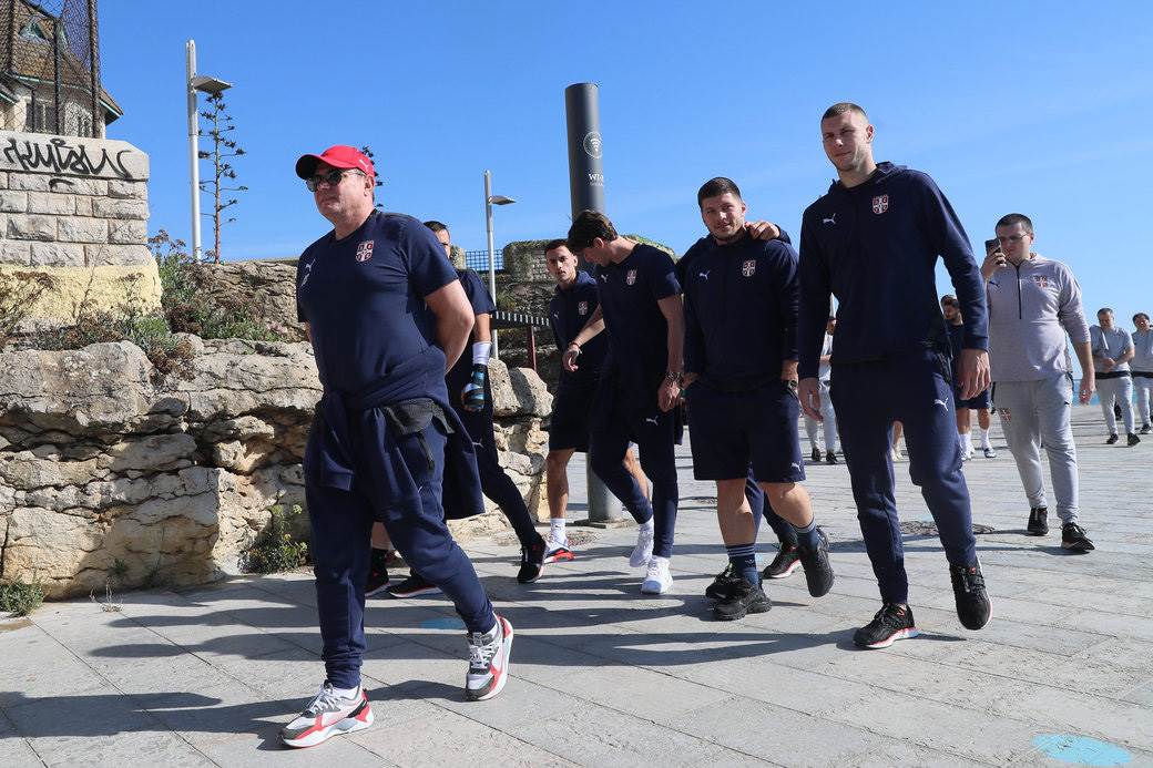 fudbalska reprezentacija Srbije u Lisabonu  5.jpg