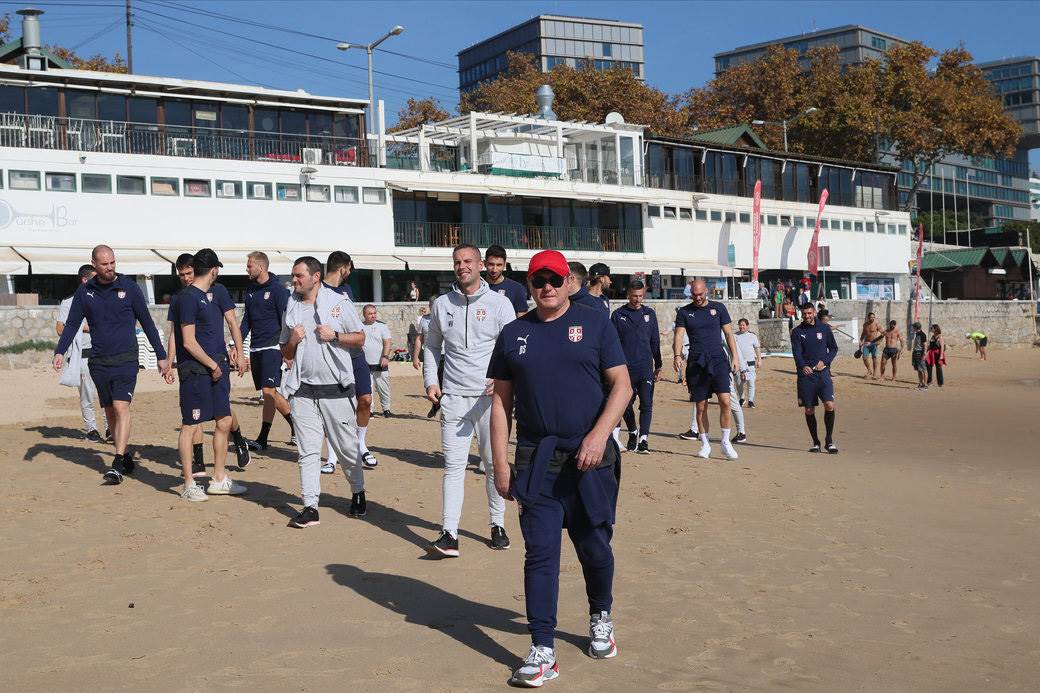 fudbalska reprezentacija Srbije u Lisabonu  11.jpg